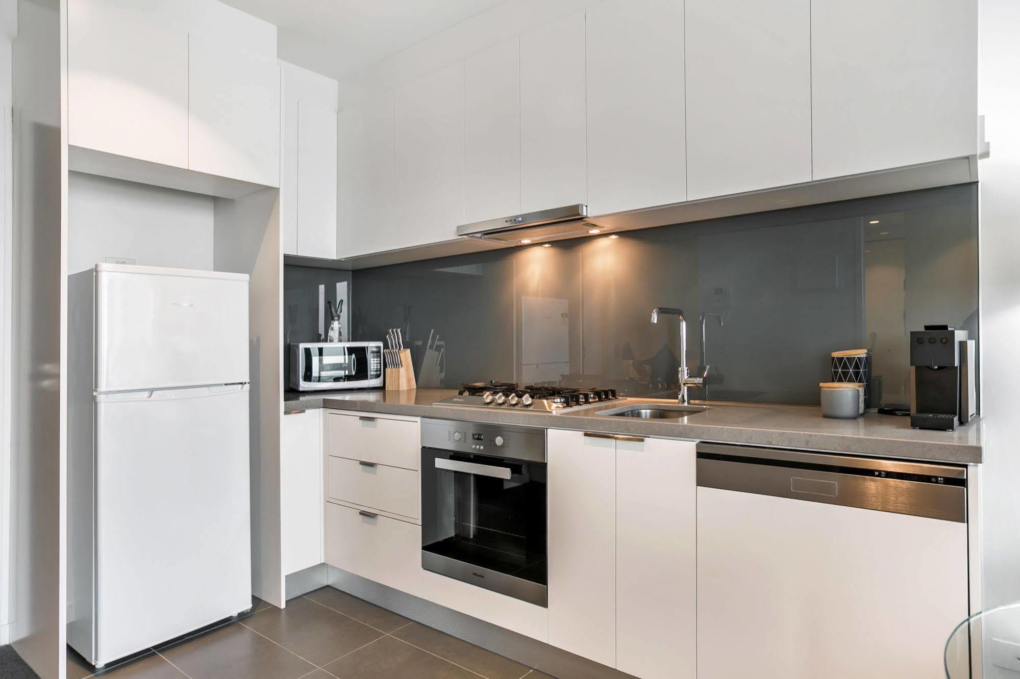 Serviced Apartments Melbourne - Platinum 墨尔本 外观 照片